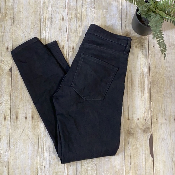Everlane || Mid-Rise Ankle Skinny Jean - Black - Picture 5 of 6